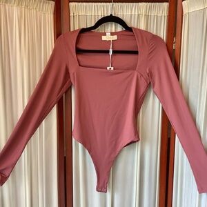 Quinsen Thong Bodysuit Square Neck Dusty Rose Color Size Small